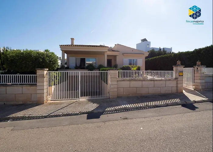 Private Villas in Badia Blava