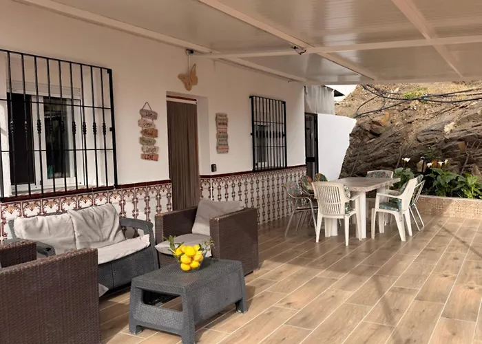 El Privado Casa rural Cristina- Piscina climatizada Málaga