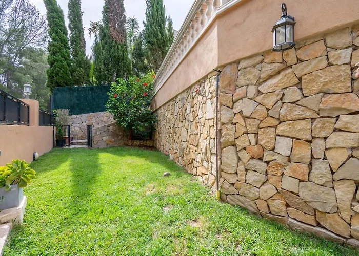 Private Villas in Cas Catala