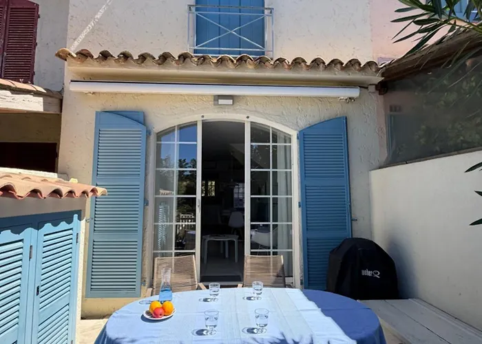 Private Villen in Grimaud
