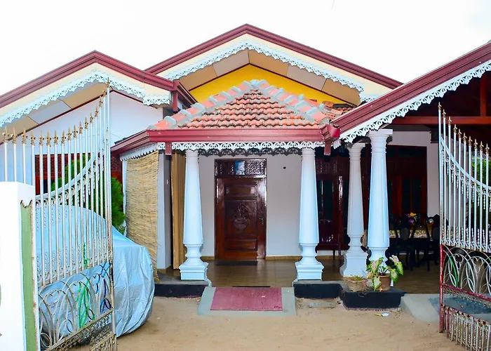 Negombo Villas