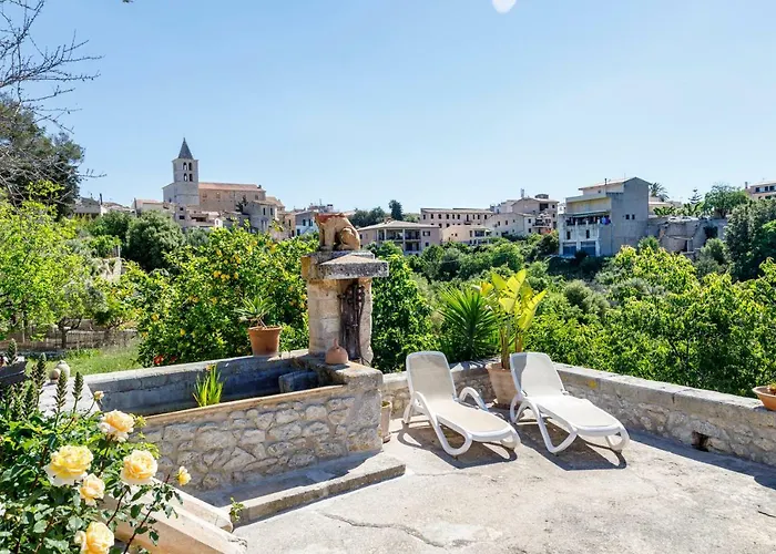 Private Villas in Campanet