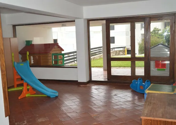 Private Villas in Sesimbra