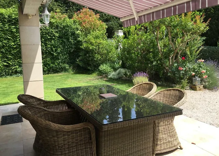 Private Villas in Saint-Remy-de-Provence