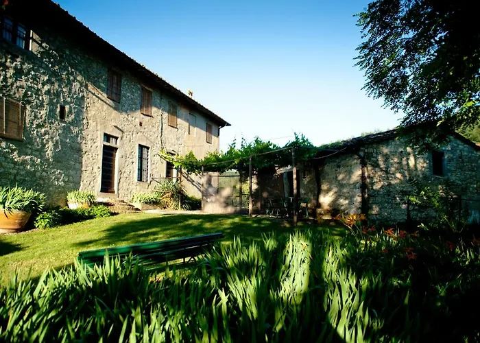 Private Villas in Pontassieve