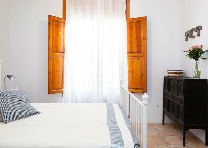 Private Villas in Jalon