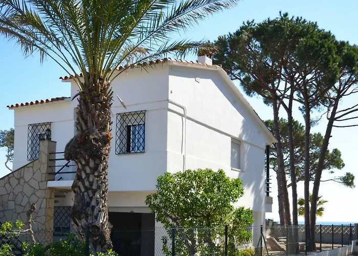 Private Villas in Cambrils