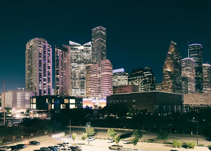 Private Villas in Houston