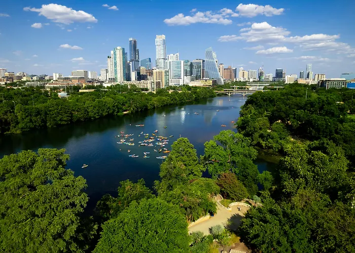 Private Villas in Austin