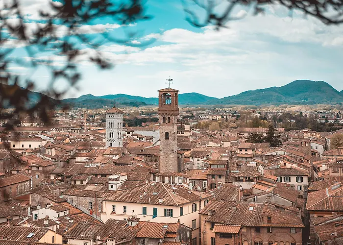 Ville private a Lucca